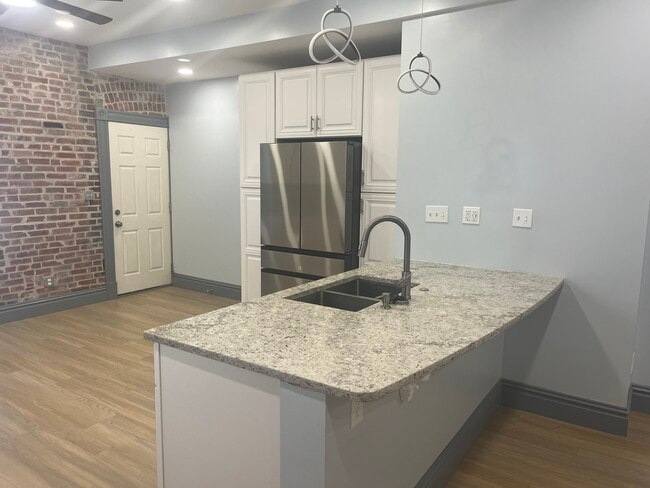 Photo - 2139 California Ave Unit 1 F