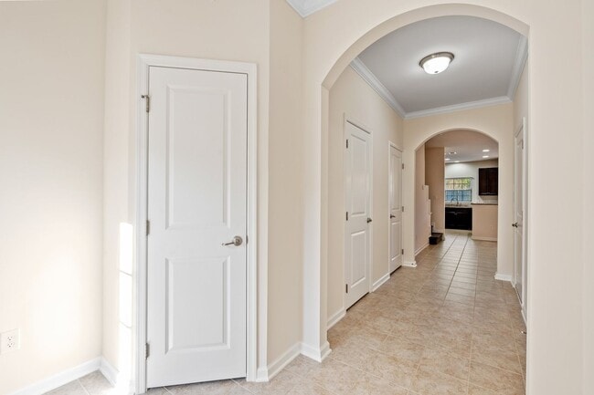 Photo - Beautiful 3 BR, 2.5 BA Townhome Easy Access to I-85 & I-385