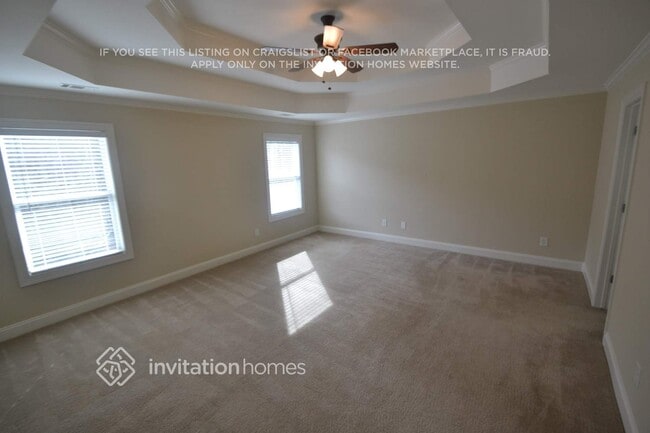 Photo - 463 Strawberry Walk