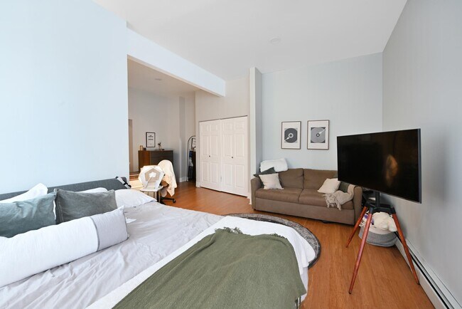 Photo - 193 Ogden Ave. Unit 2D