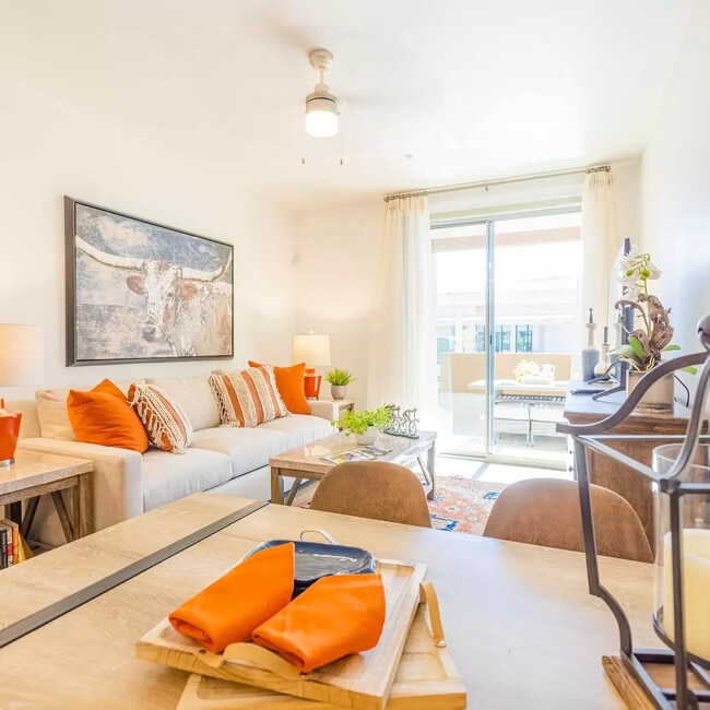 Photo - The Curve at Gilbert