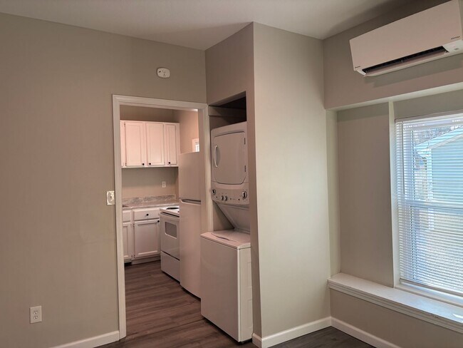 Photo - 1200 N 8th St Unit B