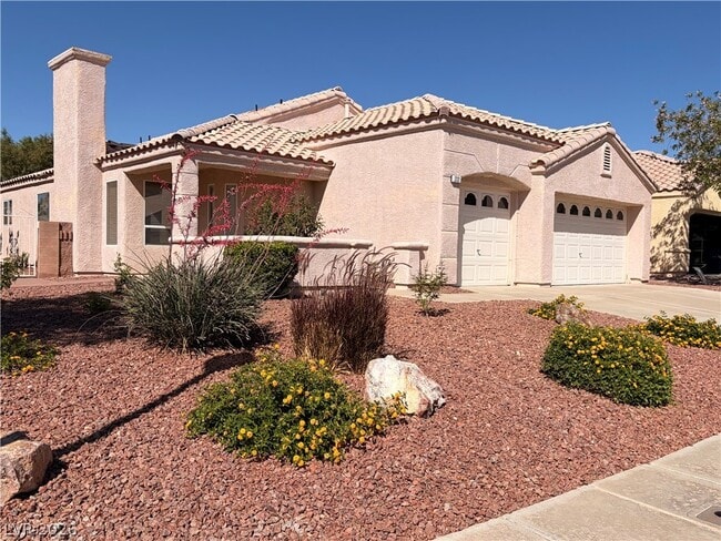 Photo - 212 Horizon Peak Dr