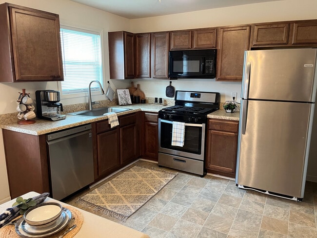 Photo - Sandalwood Apartments