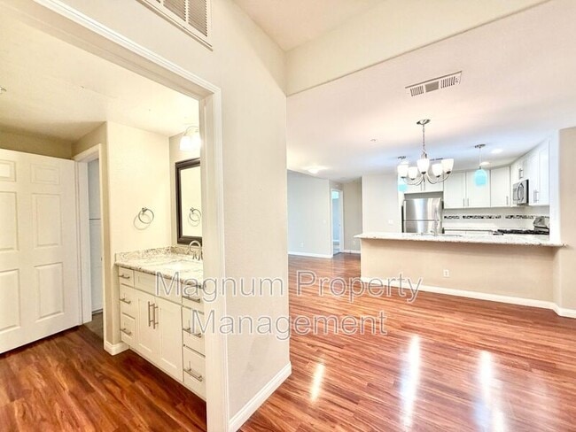 Photo - 31371 Taylor Ln