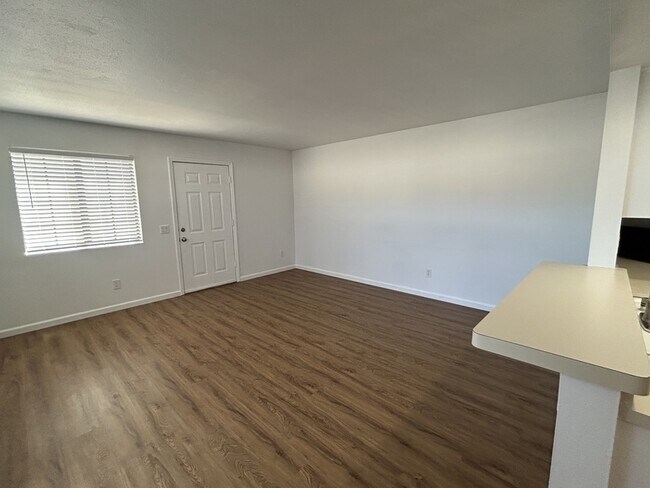 Photo - 1190 Ramar Rd Unit 9