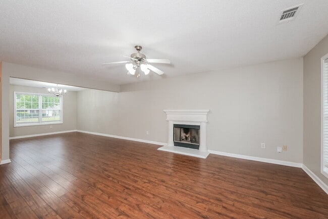 Photo - 3363 Newtons Crest Cir