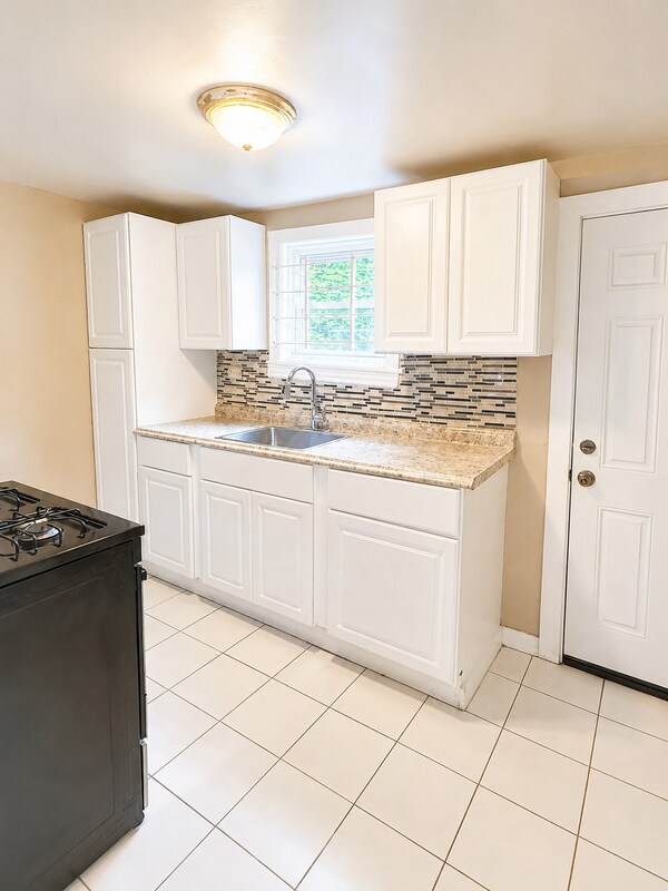 Photo - 42 N 53rd St