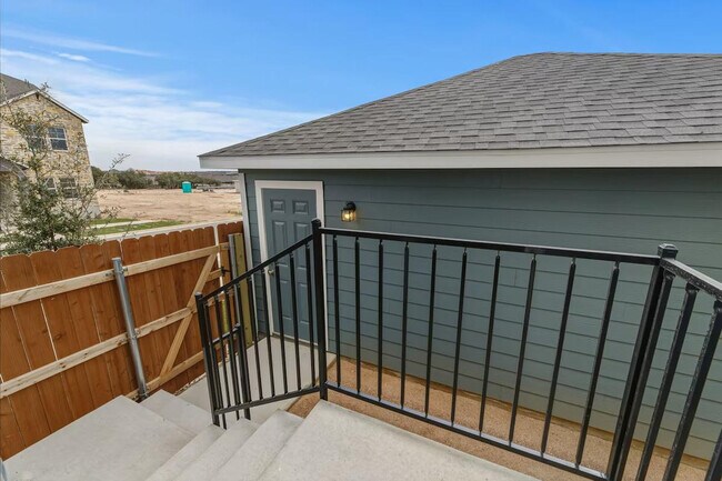 Photo - 5900 Whisper Crk Dr Unidad SI ID1492682P