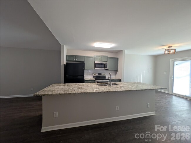 Photo - 2831 Mayfair Ave