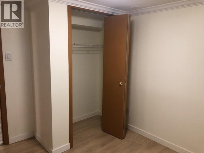 4136 Gilpin Crescent
