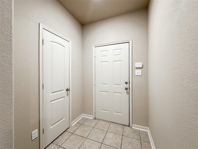 Photo - 16771 Mammoth Springs Dr