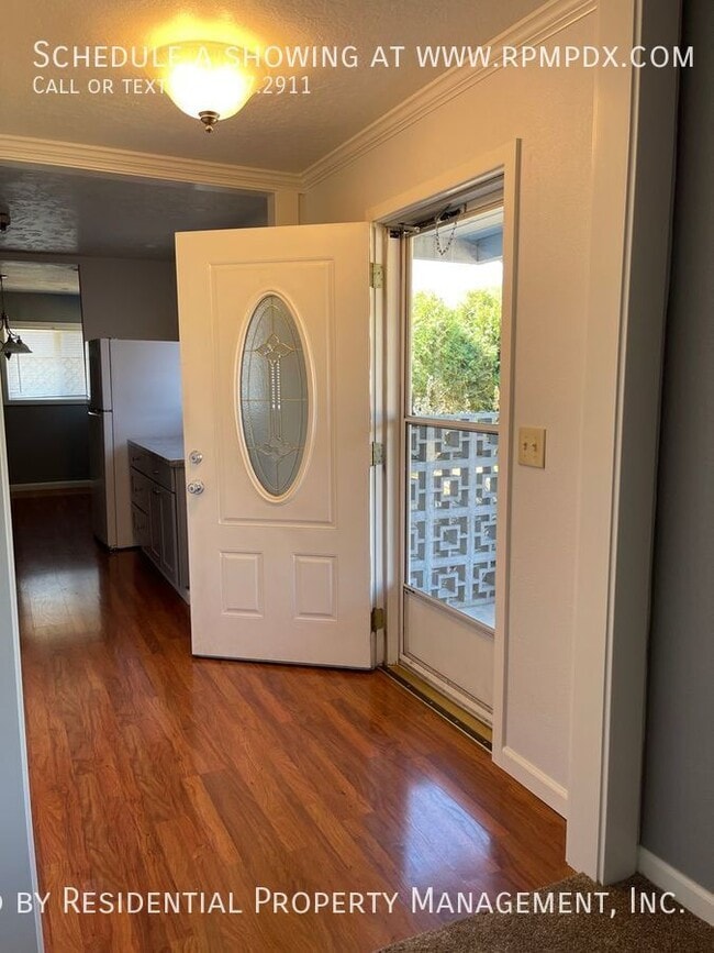 Photo - 298 N 4th Ave