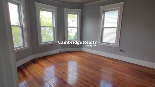 Building Photo - 20 Madison St Unit 2 Rental