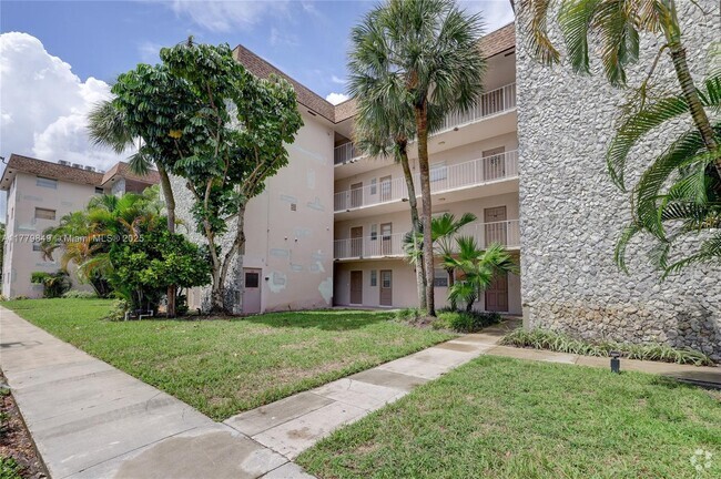 Building Photo - 8141 SW 24th Ct Rental