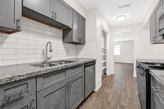 Photo - 6358 Creekbend Dr Unit True