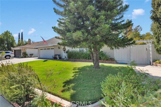 246 E Mission Rd