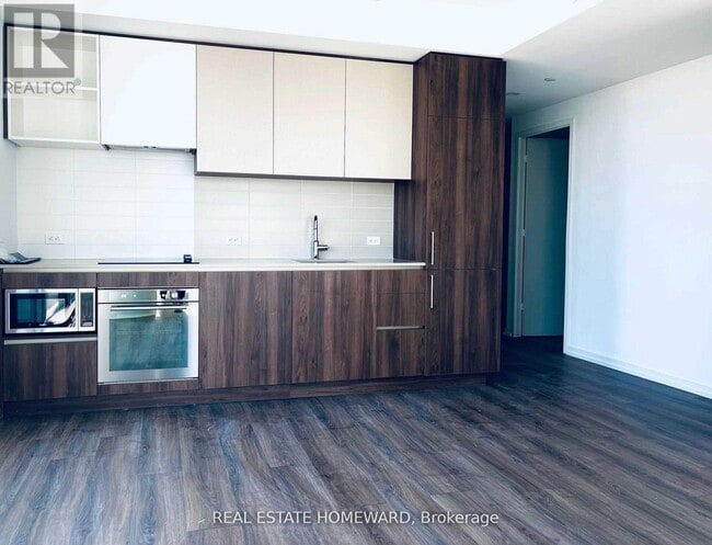 Photo - 1000 Portage Pkwy Unit 1210