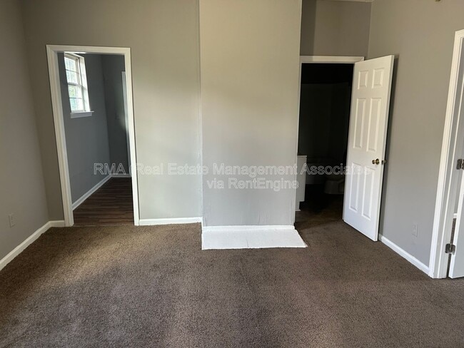 Photo - 113 W Tinsley St Unit B