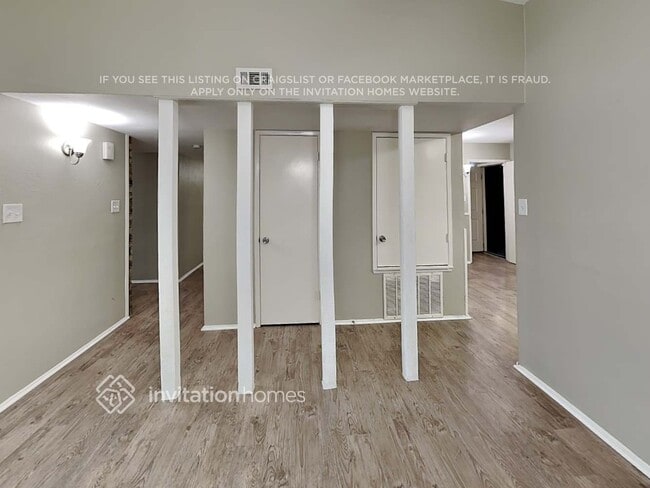 Photo - 1514 Coffeyville Trail