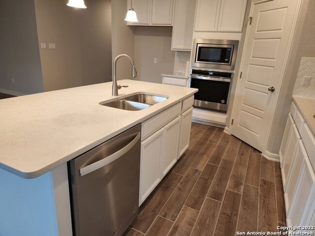 Photo - Scenic Crest off Boerne Stage Rd