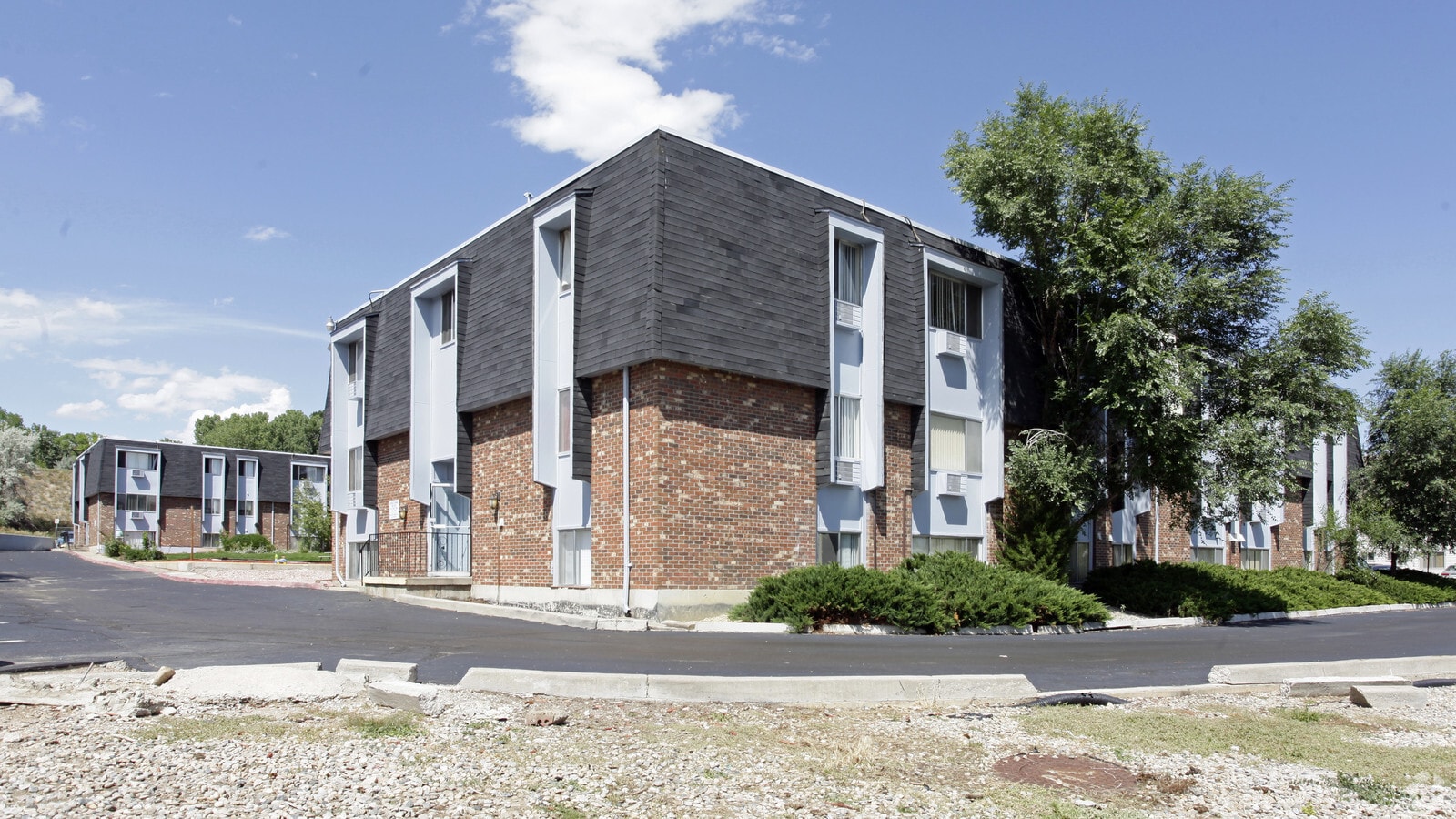 Prospect Pointe Apartments - Prospect Pointe Apartments