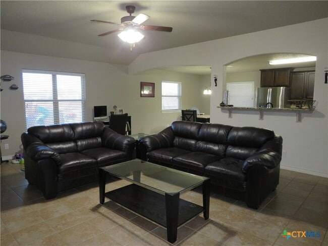 Photo - 9805 Kaitlyn Dr