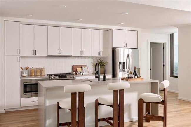 Photo - 1081 Juniper St NE