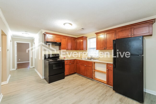 Photo - 3621 Vanuys Rd