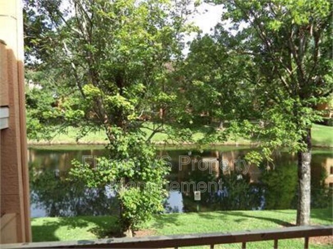 Photo - 3004 Parkway Blvd Unidad 208