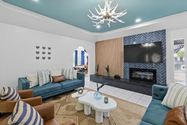 Photo - 328 Shawnee Trail Unidad ID1227761P