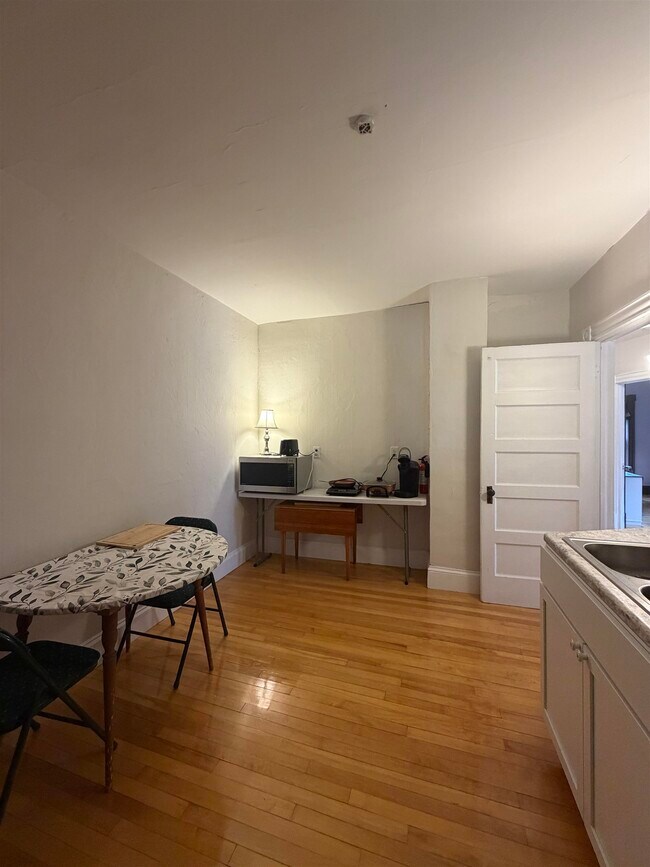 Photo - 28 Smith St