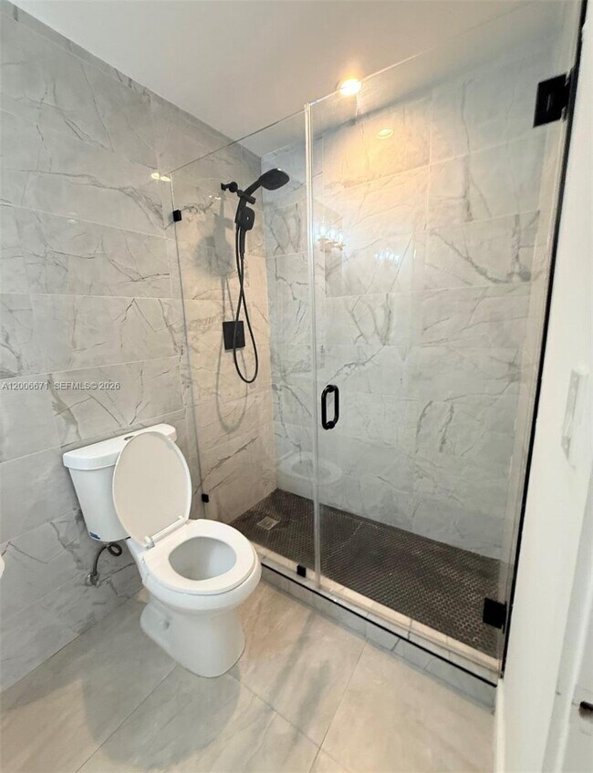 Photo - 911 79th Terrace Unit B