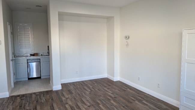 Photo - 8551 Kenneth Clyde St