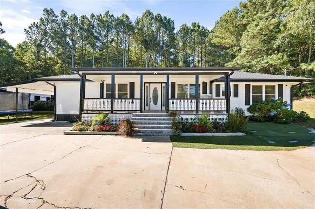 Photo - 404 Springlake Rd House