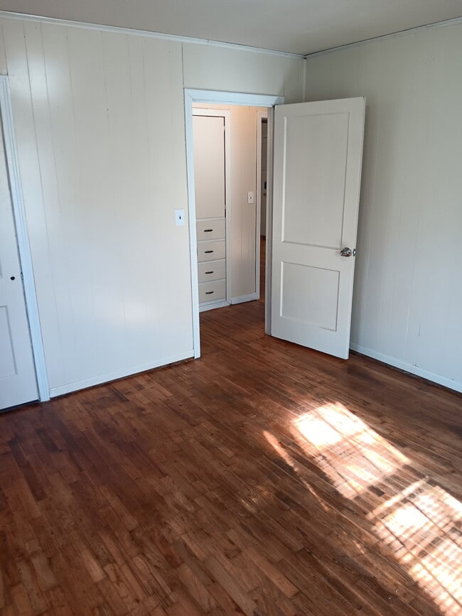 Photo - 1313 Denson Dr