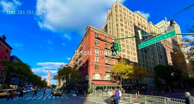 Building Photo - 53 W 72nd St Unit 3