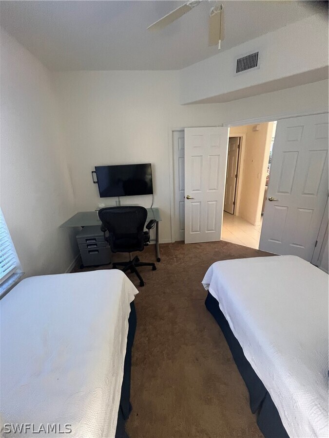 Photo - 8824 Ventura Way