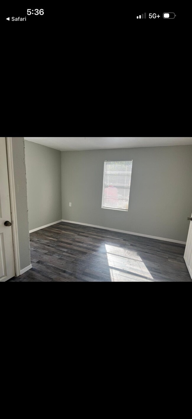 Photo - 2738 Spring St