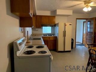 Photo - 139 Strayer St