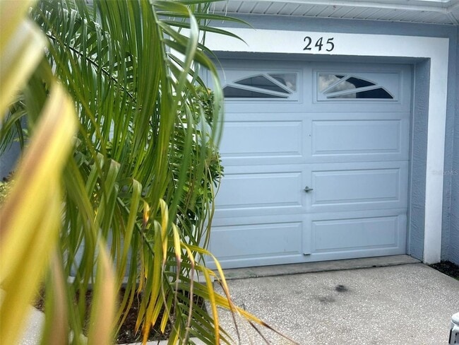 Photo - 245 Hemingway Dr