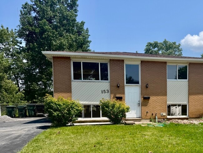 Building Photo - 153 Argus Dr Unit 2