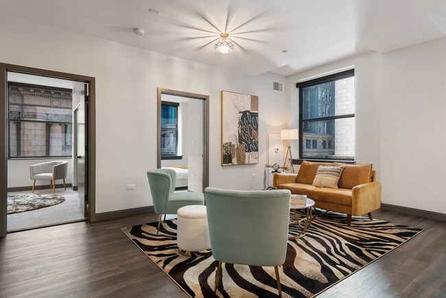 Photo - 19 S LaSalle St Unidad ID1029576P