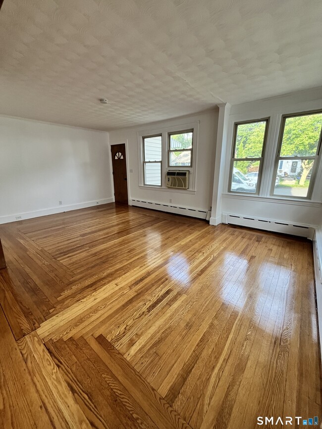 Photo - 30 Coram St Unit 1