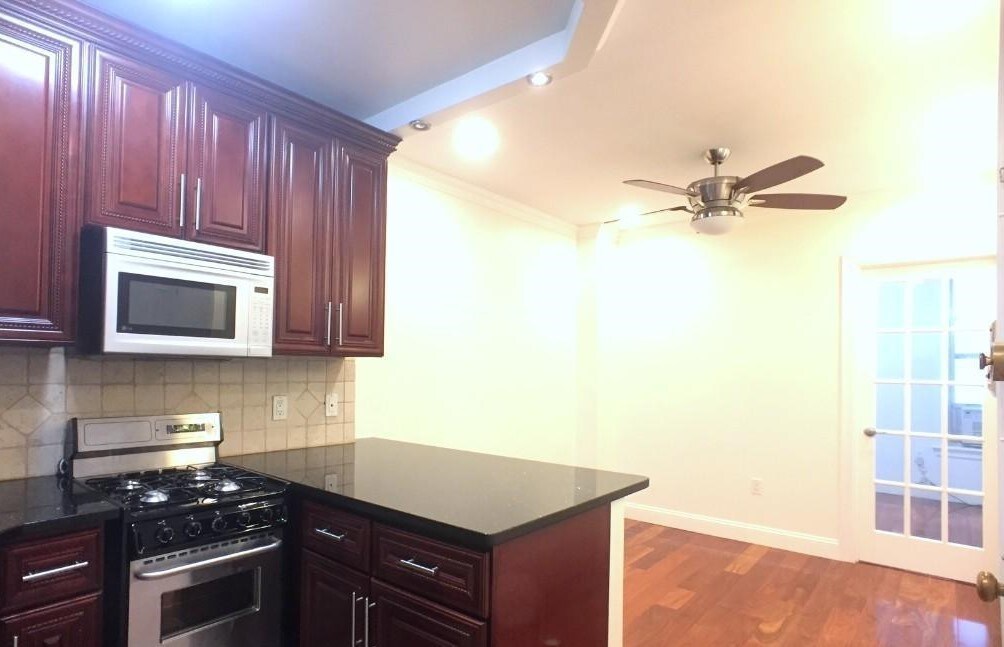 Photo - 1142 First Avenue