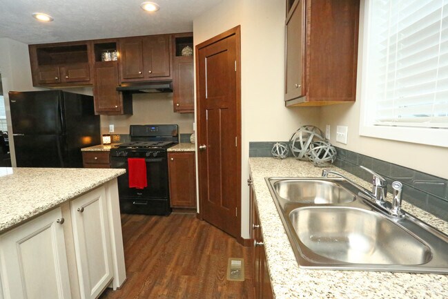 Photo - Independence Commons