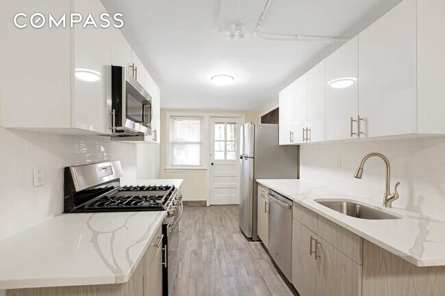 Photo - 32-84-84 46th St