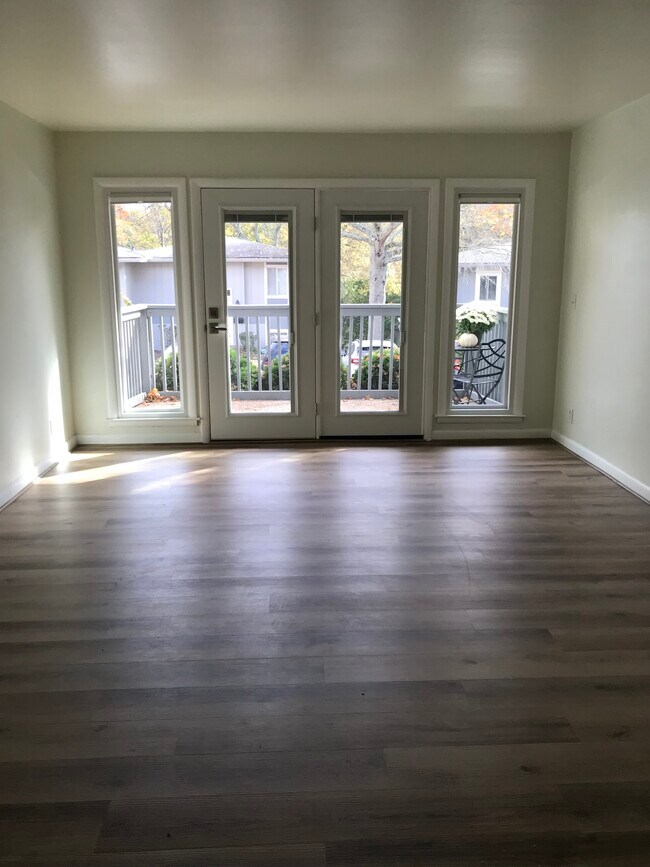 Photo - 21 Vaughns Gap Rd Unidad E66