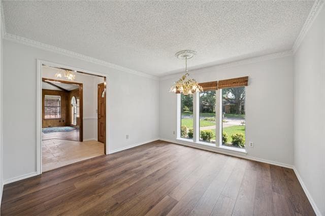 Photo - 3305 Canterbury Dr