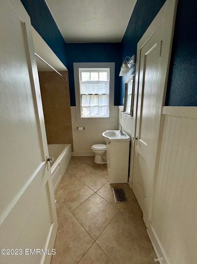 2331 40th St Rental House Rental in Meridian, MS